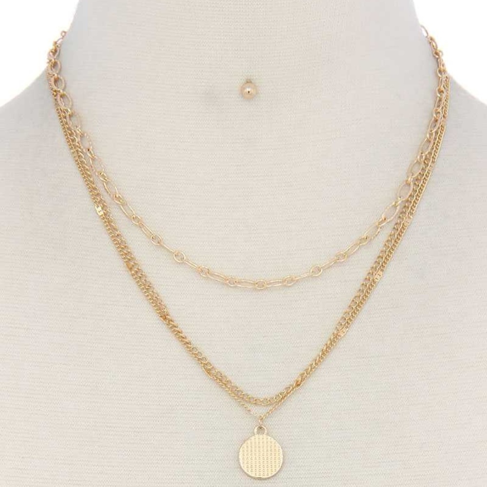 Metal layered necklace
